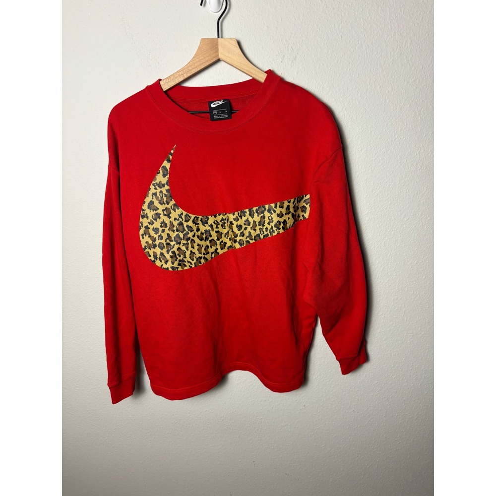 Nike Sportswear Women Cheetah Swoosh Crew Loose Fit Red Sweatshirt Medium
